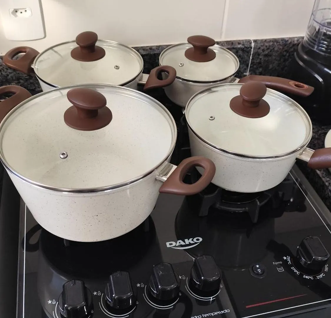 Apartman Aconchego Da Ale Em Porto, Ar Condicionado E Piscina, Apartamento Inteiro, Cozinha Completa, Wifi, 02 Quartos Confortaveis, Travesseiro Nasa , Colchao Confortavel Ideal Para Ferias Descanso Lazer Ou Negocios Porto Seguro Brazília