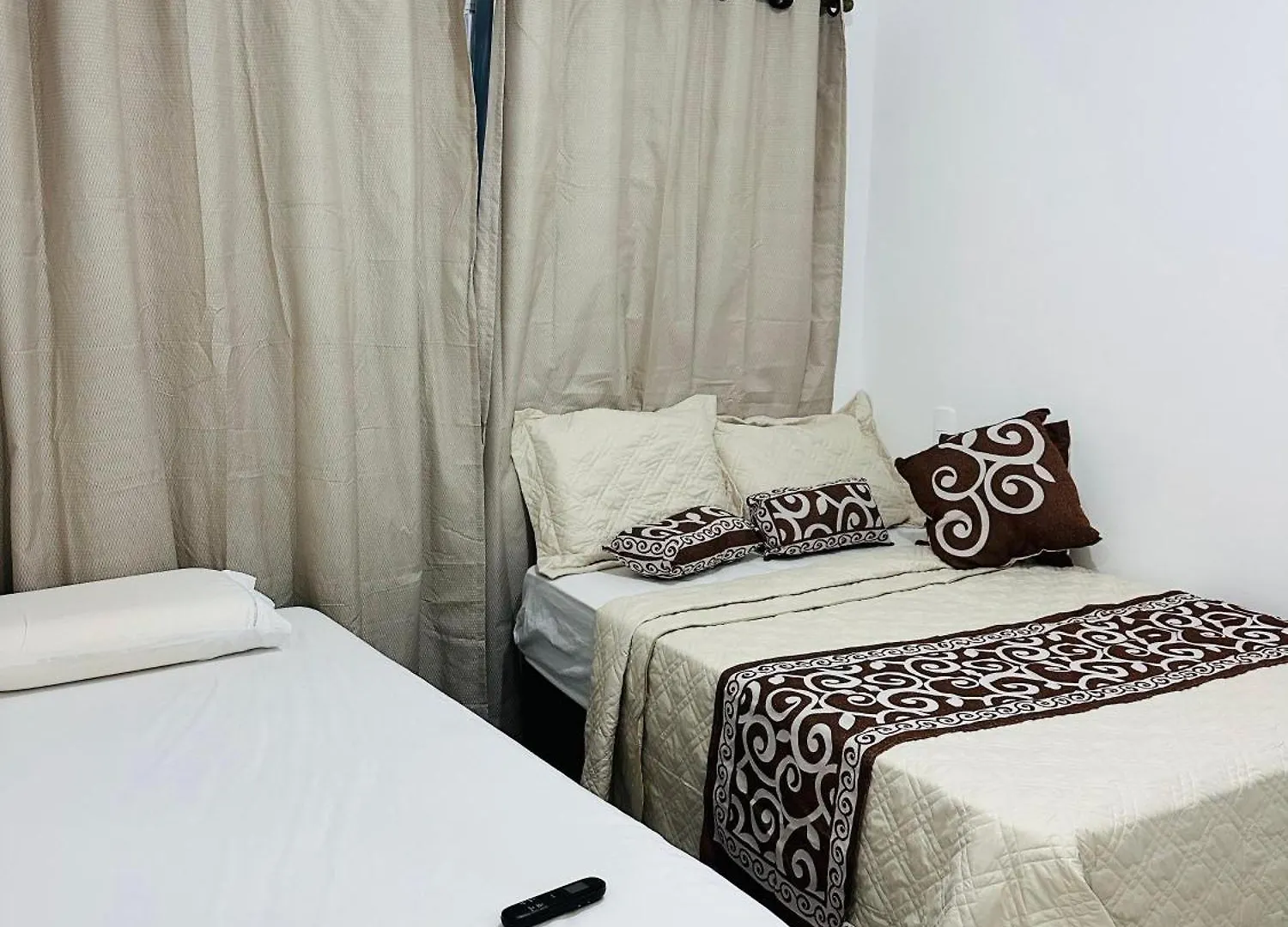 Apartman Aconchego Da Ale Em Porto, Ar Condicionado E Piscina, Apartamento Inteiro, Cozinha Completa, Wifi, 02 Quartos Confortaveis, Travesseiro Nasa , Colchao Confortavel Ideal Para Ferias Descanso Lazer Ou Negocios Porto Seguro Brazília